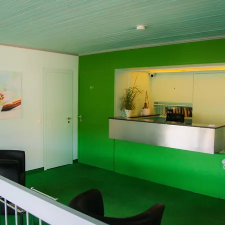 Alpha Hotel 2*