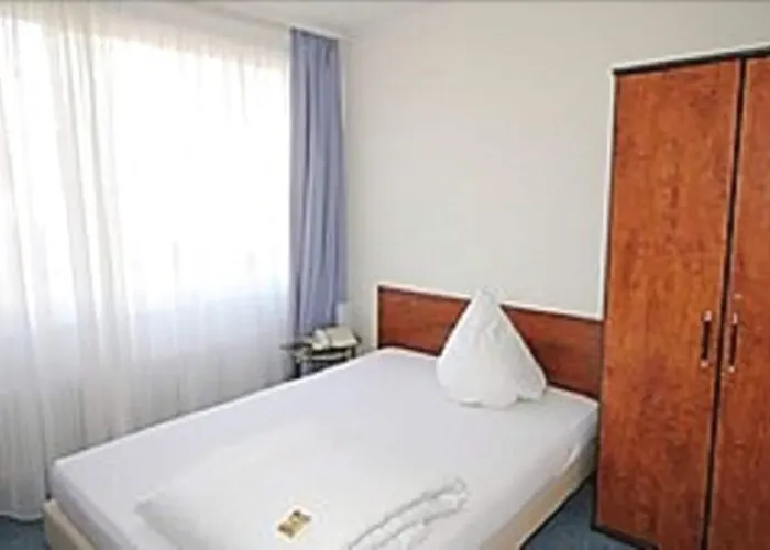 Alpha 2* シュトゥットガルト